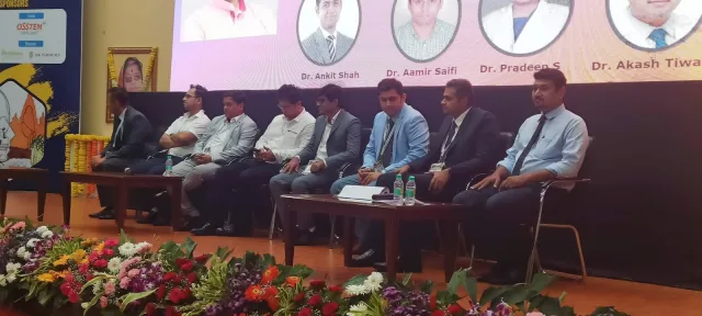 Dr. Pradeep S. on the national expert panel for functional reconstruction of the maxillofacial region at the 26th AOMSI Mid-Term Conference, Loni 2023